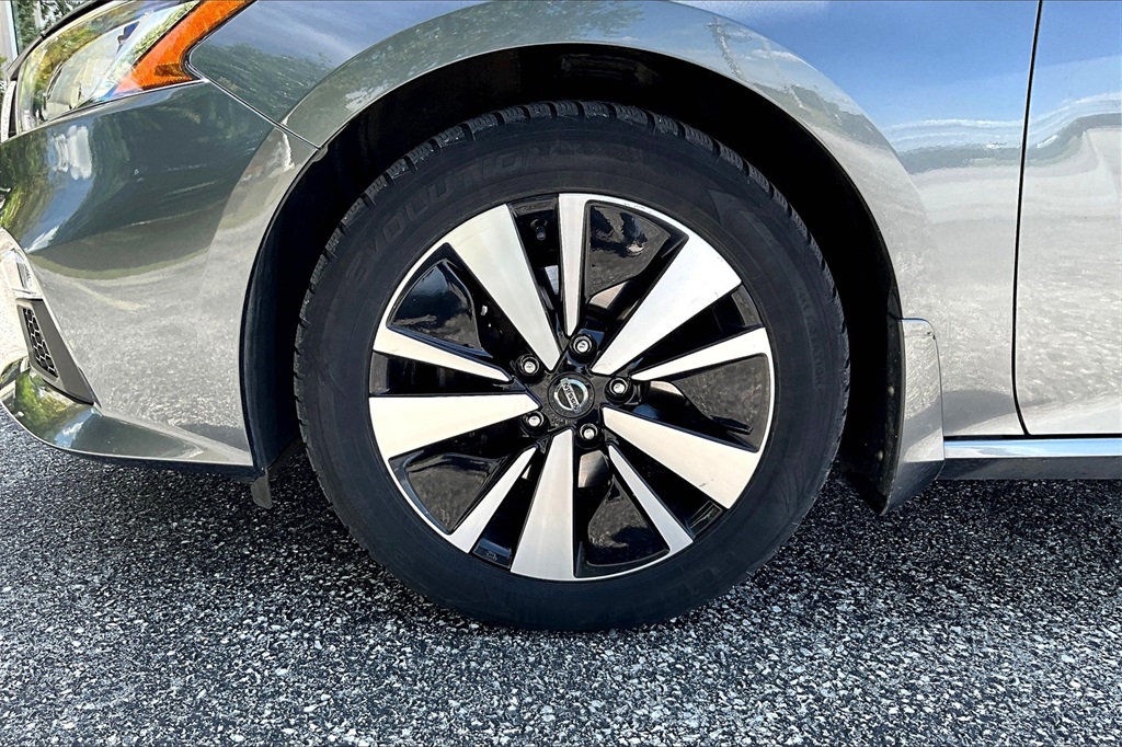2021 Nissan Altima 2.5 SV - Photo 7