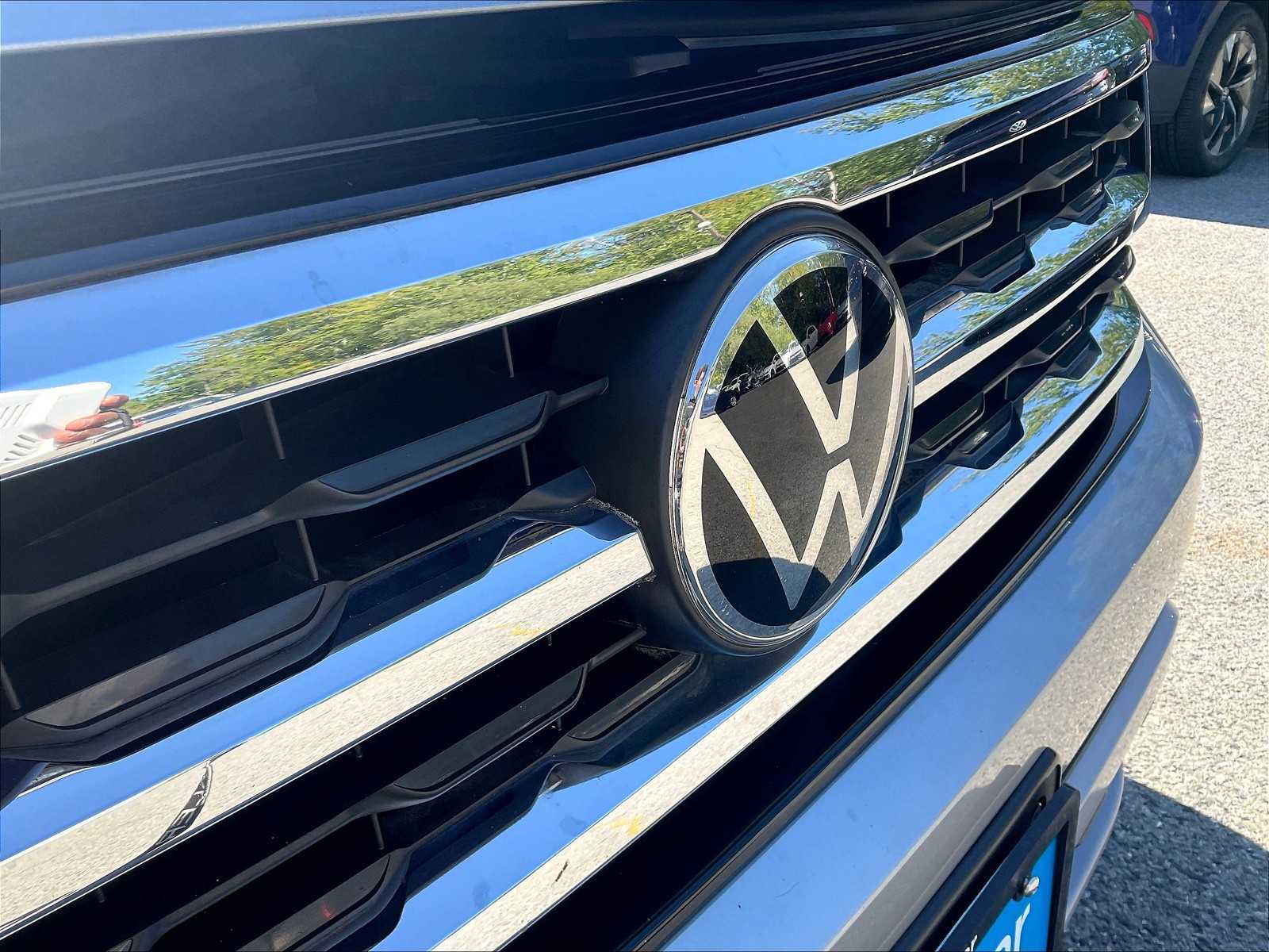 2022 Volkswagen Atlas Cross Sport 2.0T SE w/Technology - Photo 31