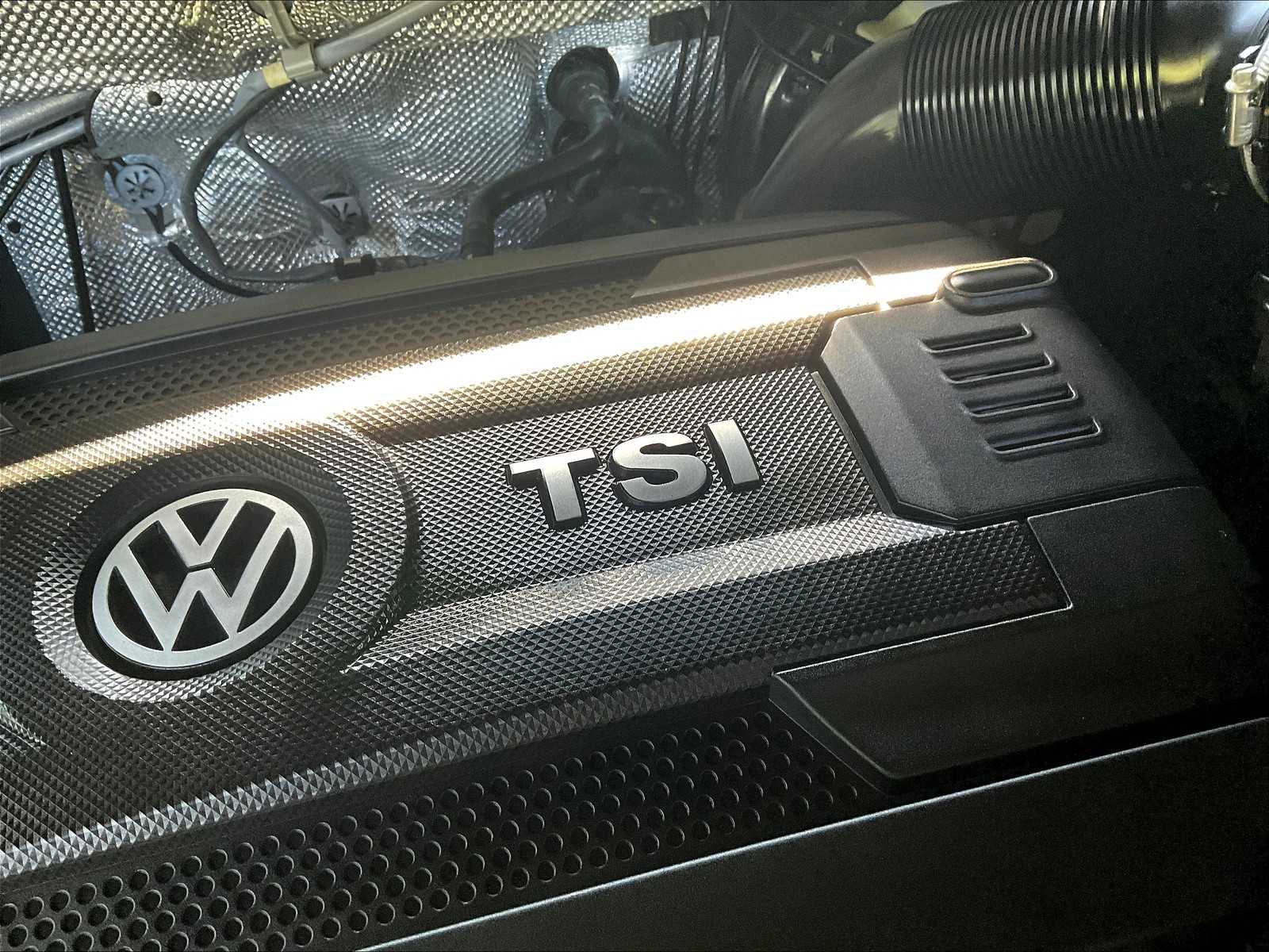 2022 Volkswagen Atlas Cross Sport 2.0T SE w/Technology - Photo 34