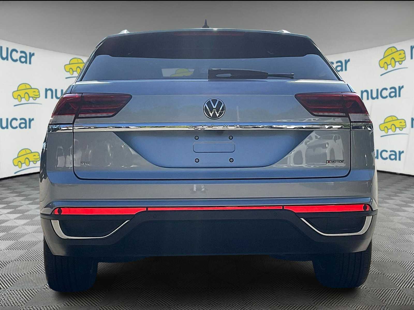 2022 Volkswagen Atlas Cross Sport 2.0T SE w/Technology - Photo 5