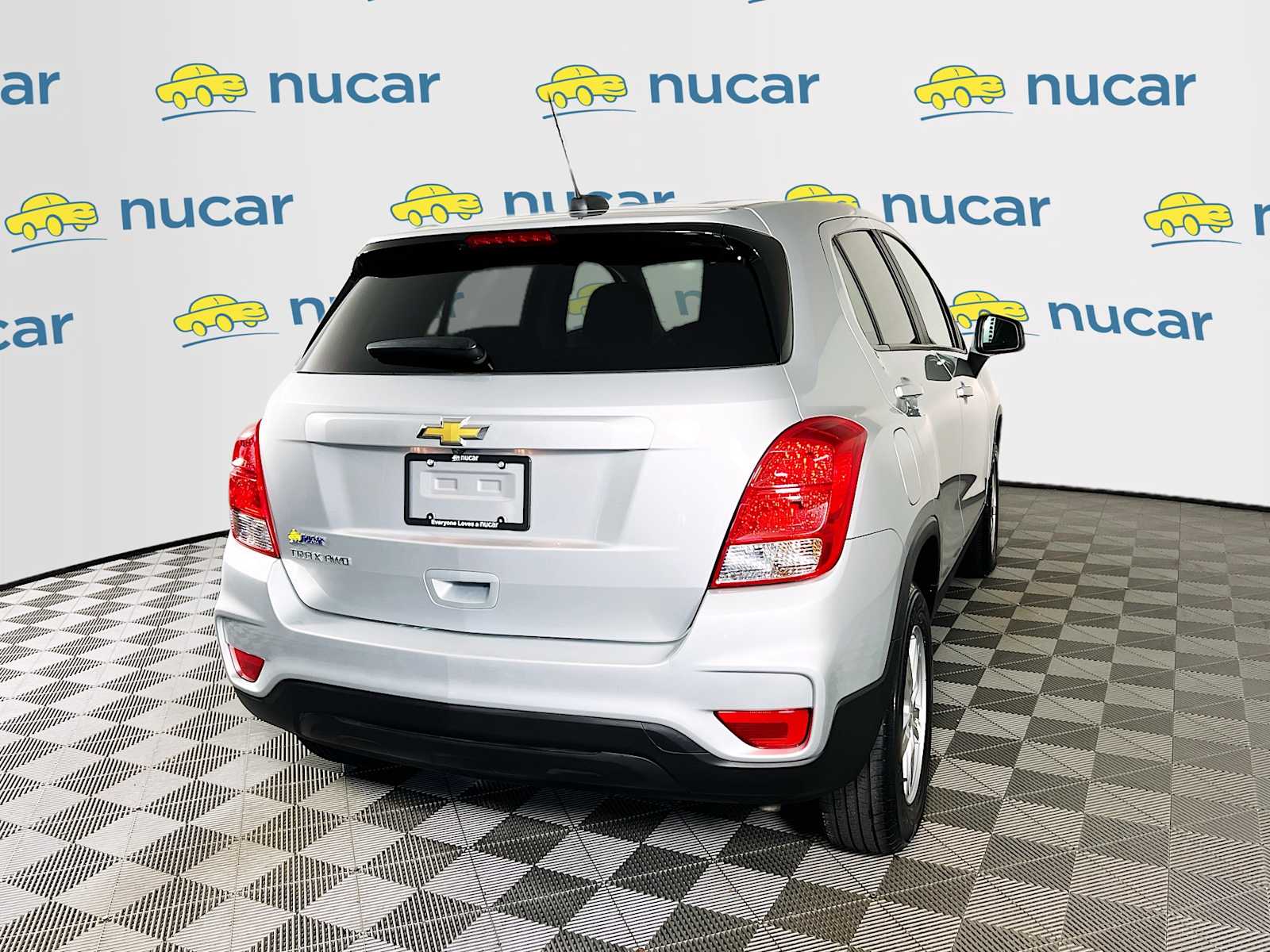 2022 Chevrolet Trax LS - Photo 7