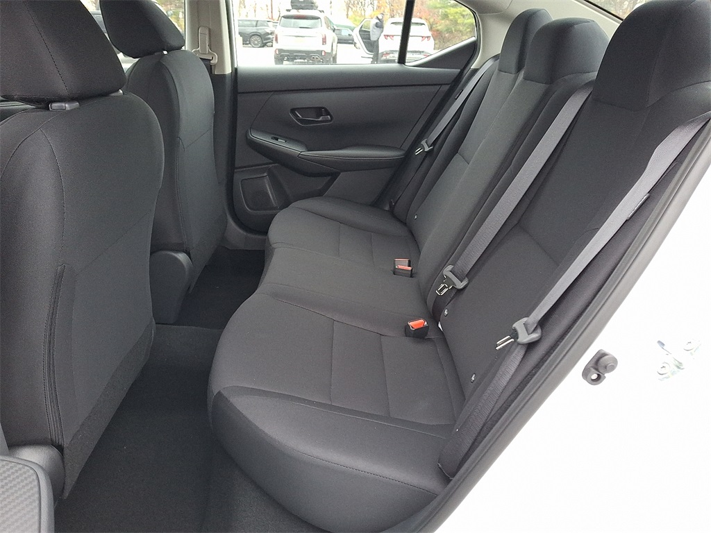 2025 Nissan Sentra S - Photo 6