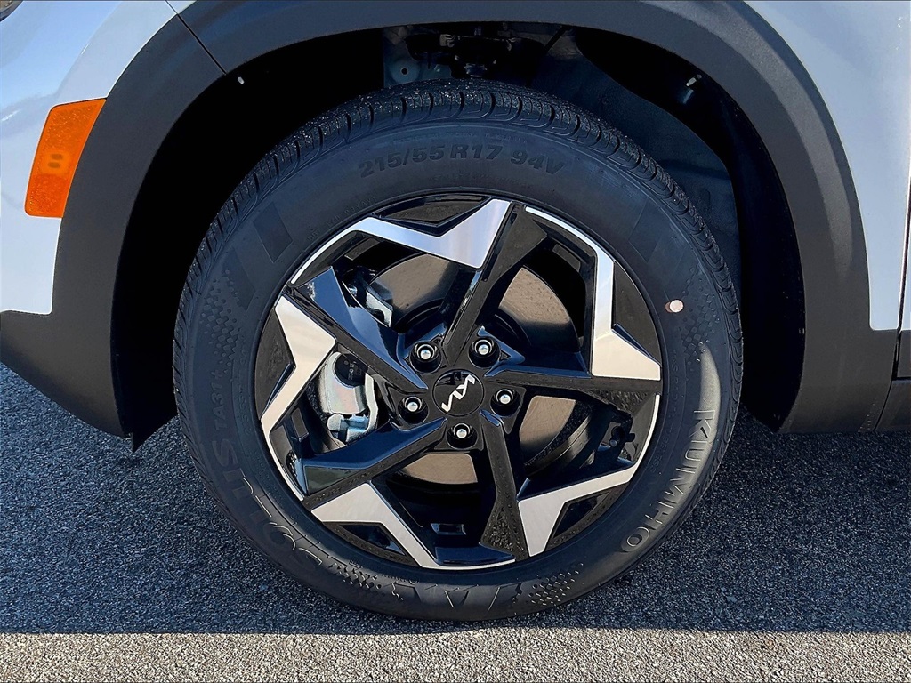 2026 Kia Seltos S - Photo 8