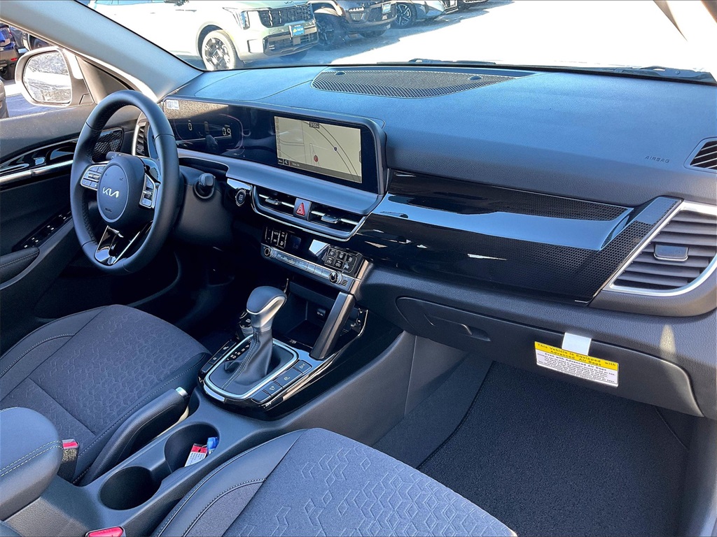 2026 Kia Seltos S - Photo 10
