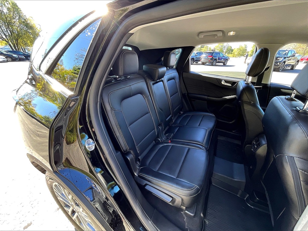 2022 Ford Escape SEL - Photo 18