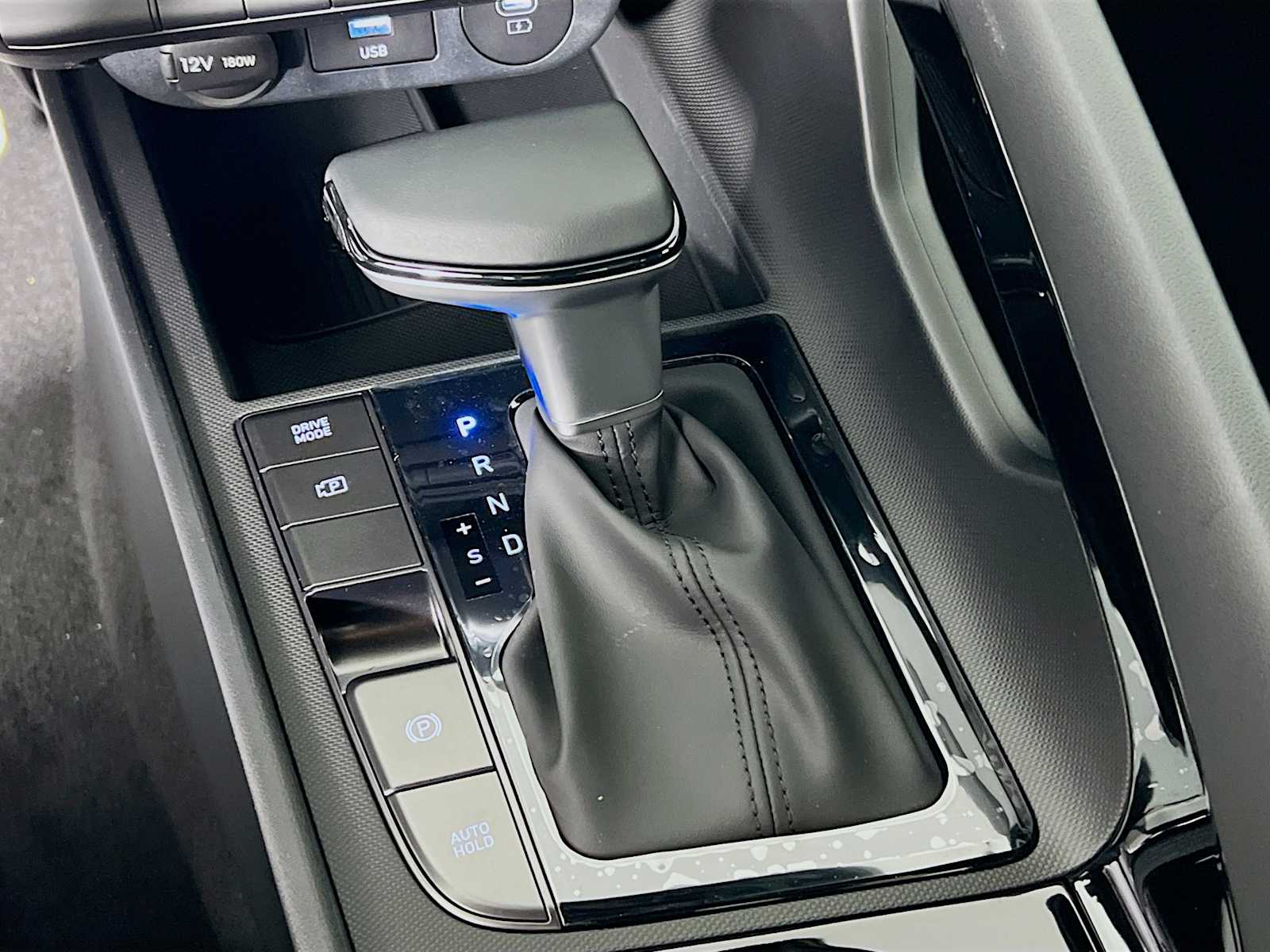 2025 Hyundai Elantra Hybrid SEL Sport - Photo 12