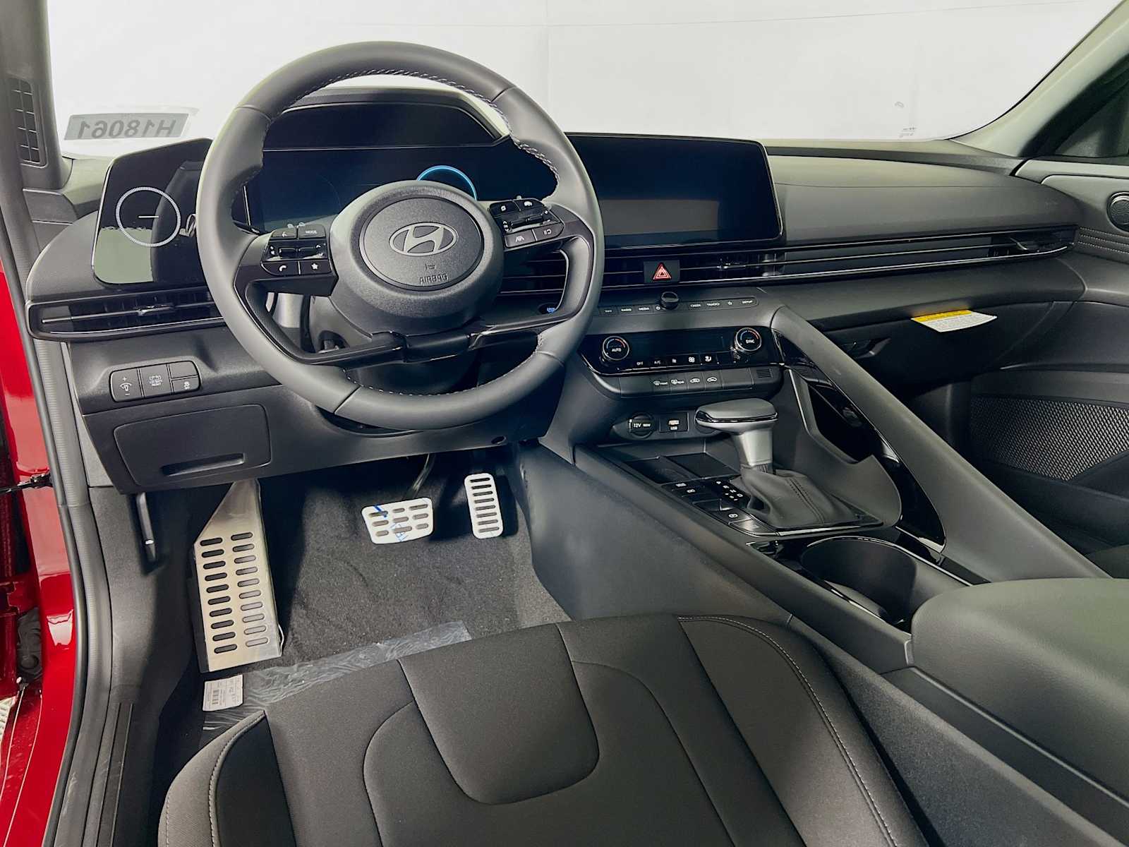 2025 Hyundai Elantra Hybrid SEL Sport - Photo 6