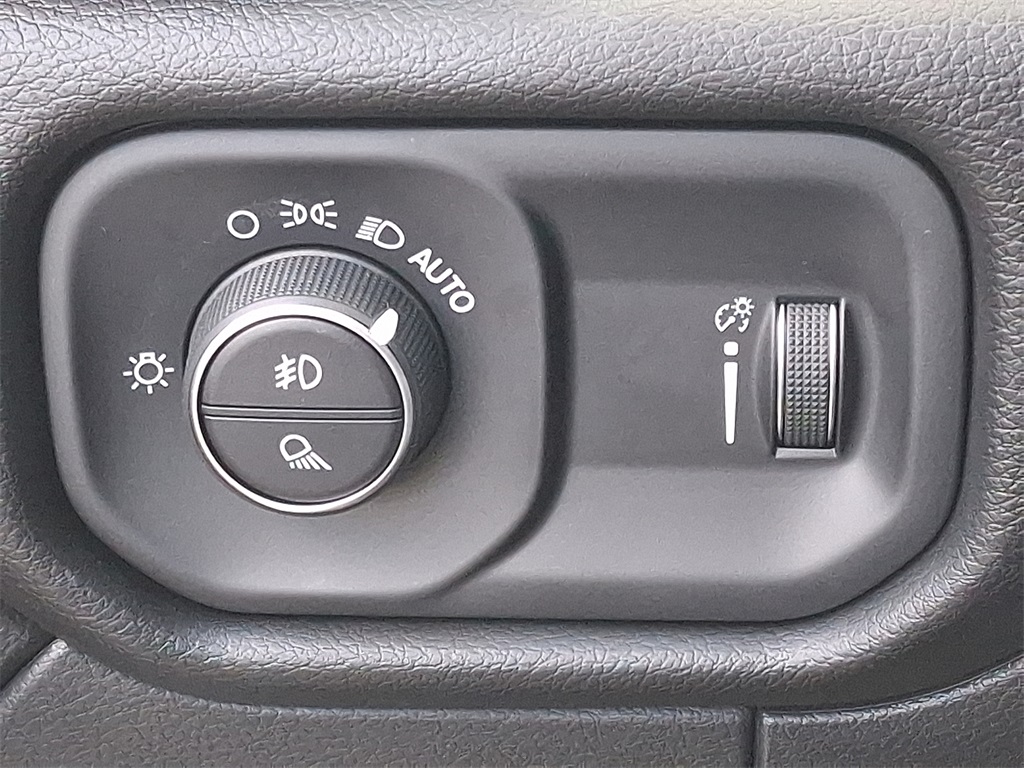 2024 Ram 2500 Big Horn - Photo 25