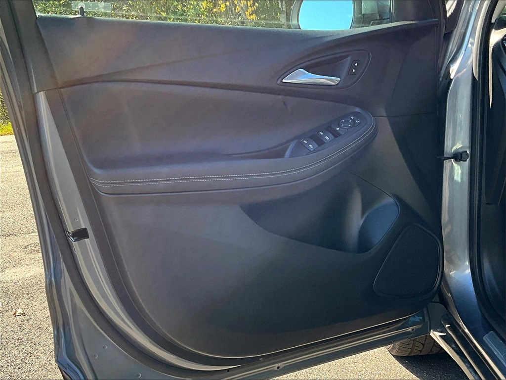 2022 Buick Encore GX Preferred - Photo 9