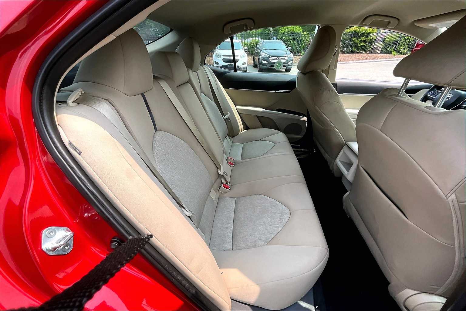 2024 Toyota Camry LE - Photo 15