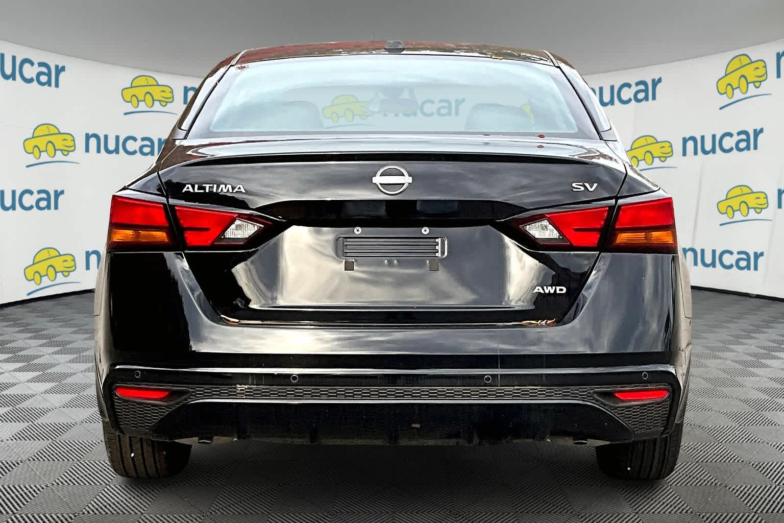 2024 Nissan Altima 2.5 SV - Photo 5