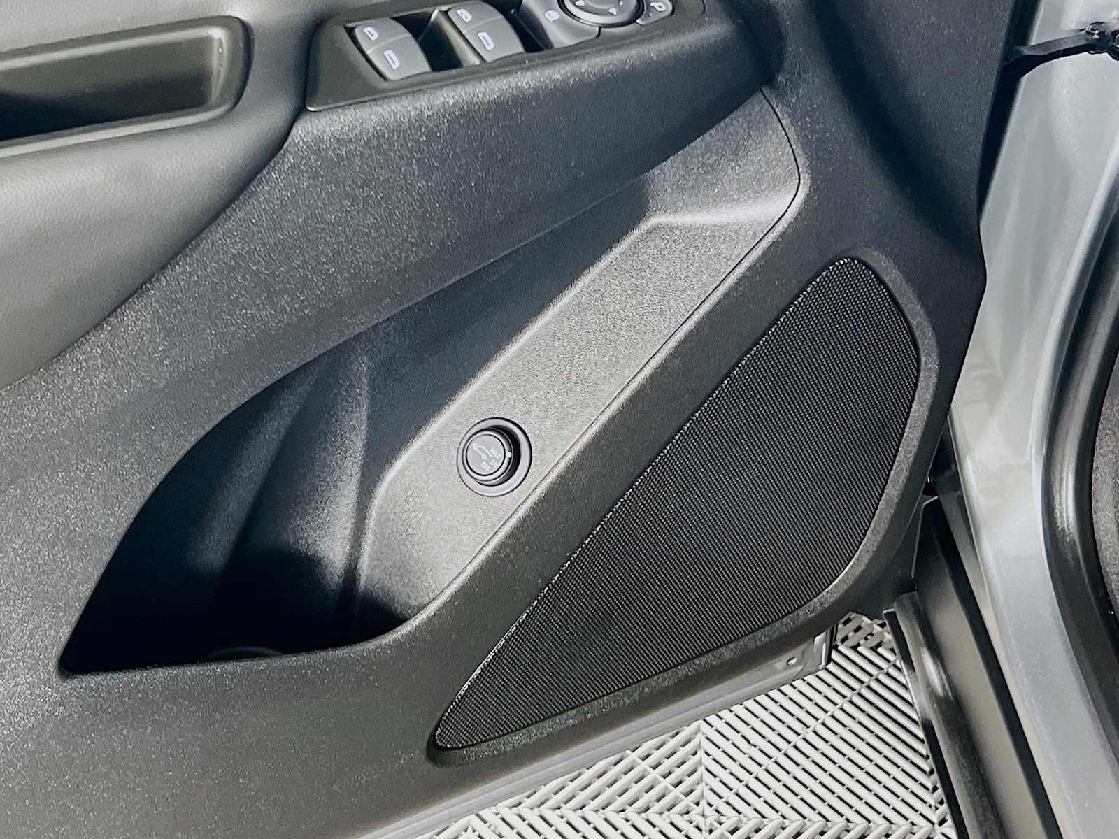 2023 Chevrolet Equinox LT - Photo 18