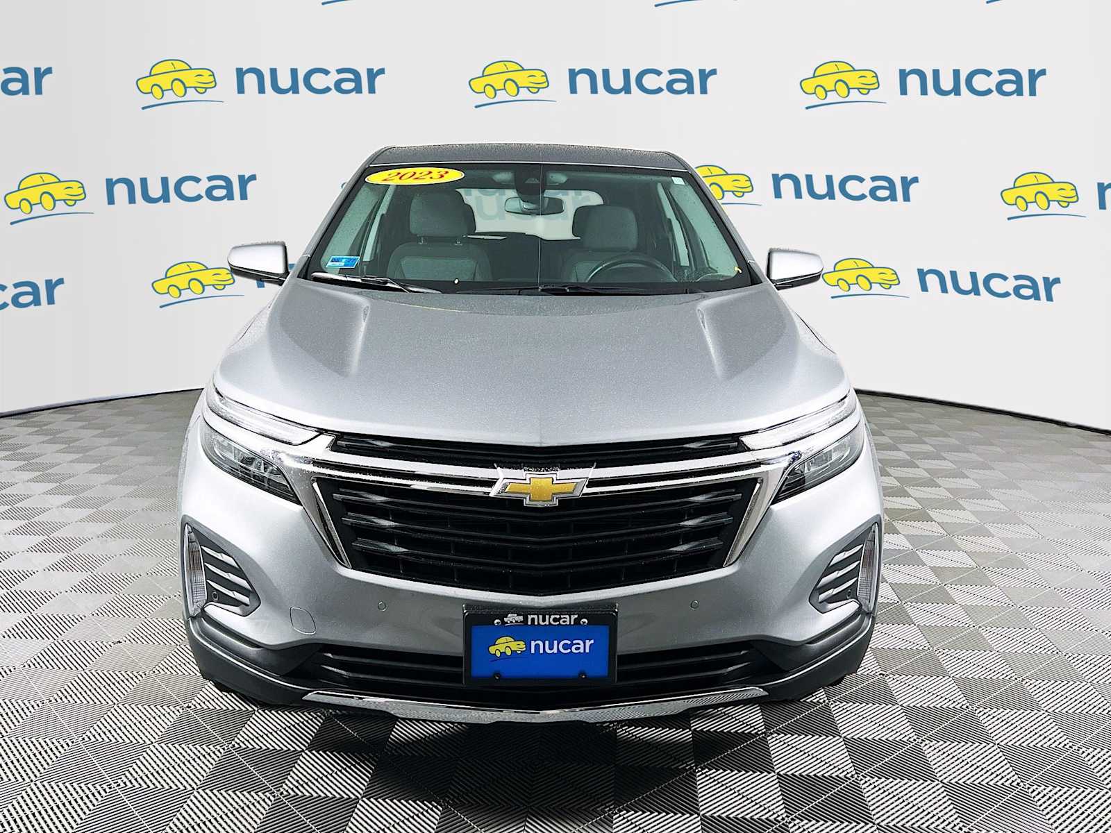 2023 Chevrolet Equinox LT - Photo 2
