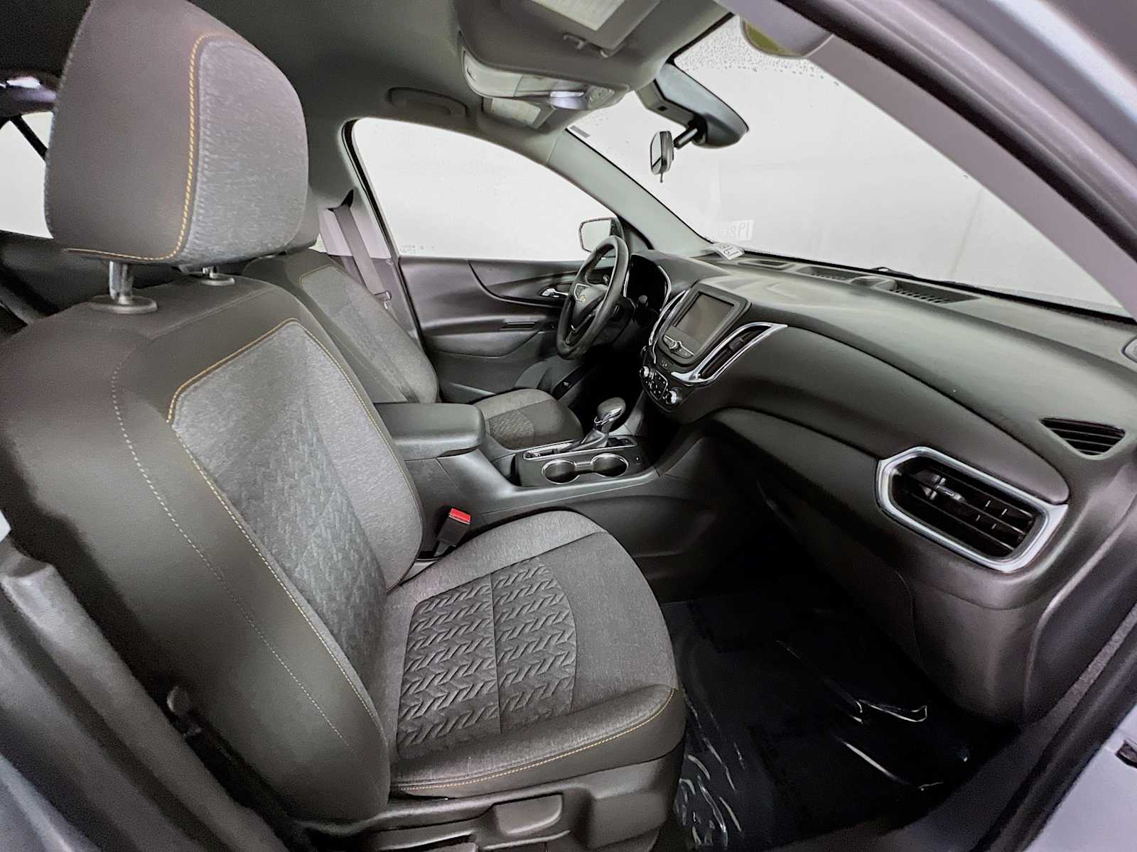 2023 Chevrolet Equinox LT - Photo 27