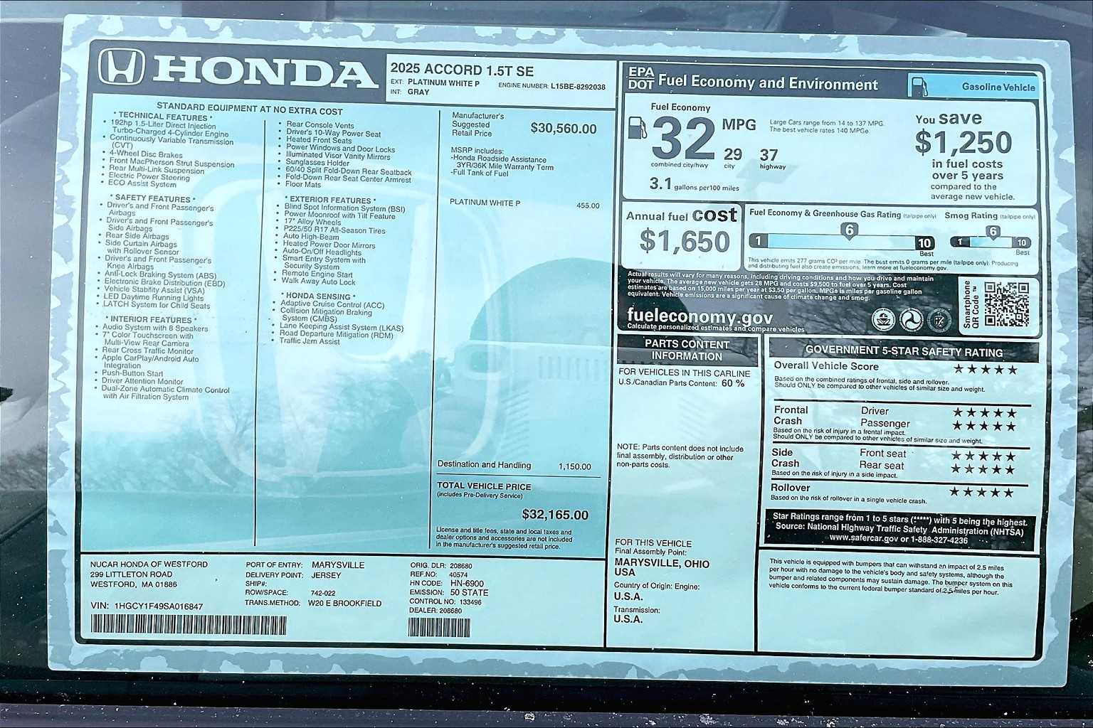 2025 Honda Accord SE - Photo 17