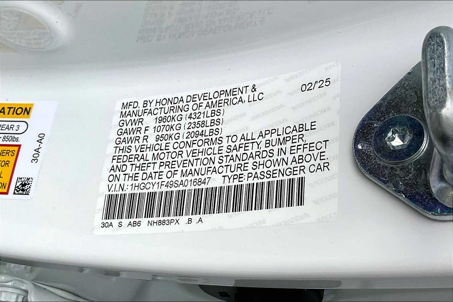 2025 Honda Accord SE - Photo 18