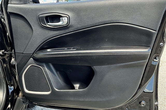 2021 Jeep Compass 80th Special Edition - Photo 12