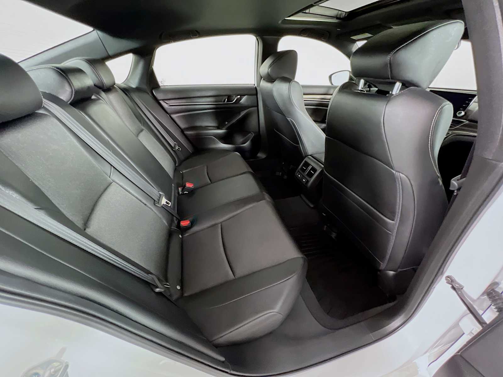 2022 Honda Accord Sport - Photo 27