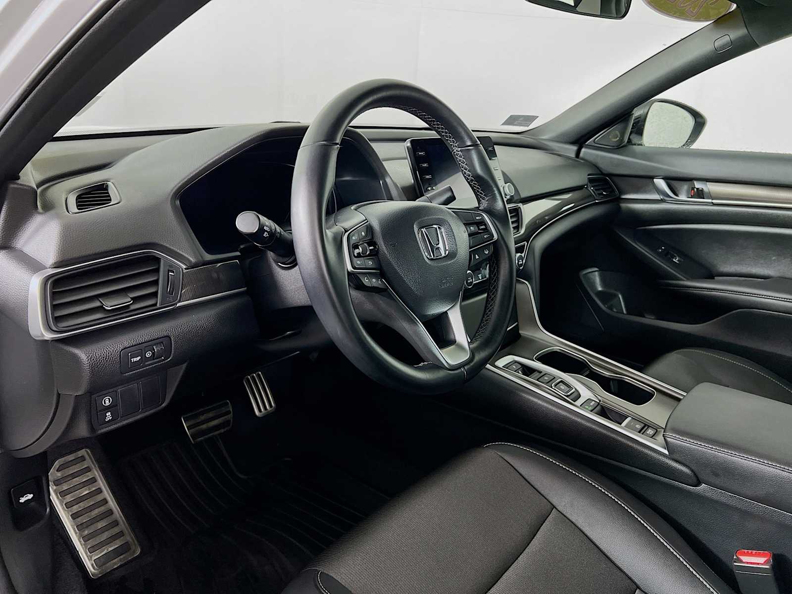 2022 Honda Accord Sport - Photo 9