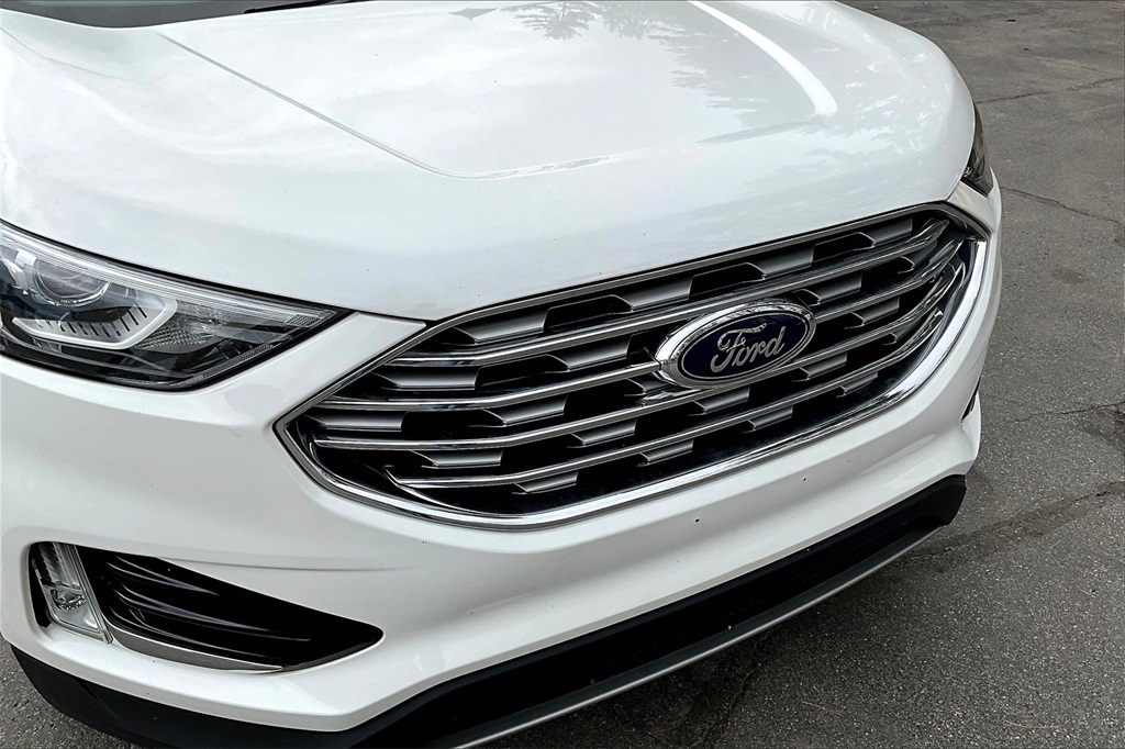 2021 Ford Edge SEL - Photo 5