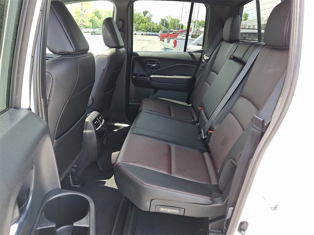 2022 Honda Ridgeline Black Edition - Photo 11