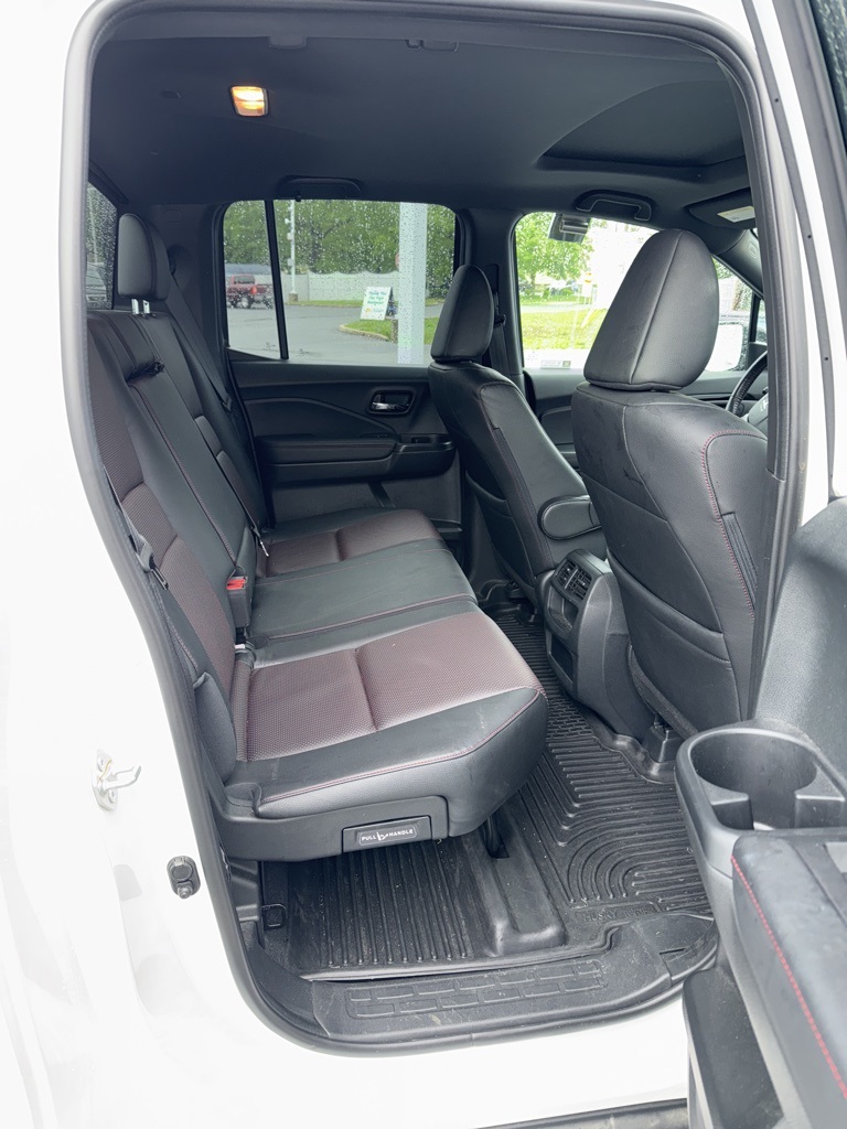2022 Honda Ridgeline Black Edition - Photo 10