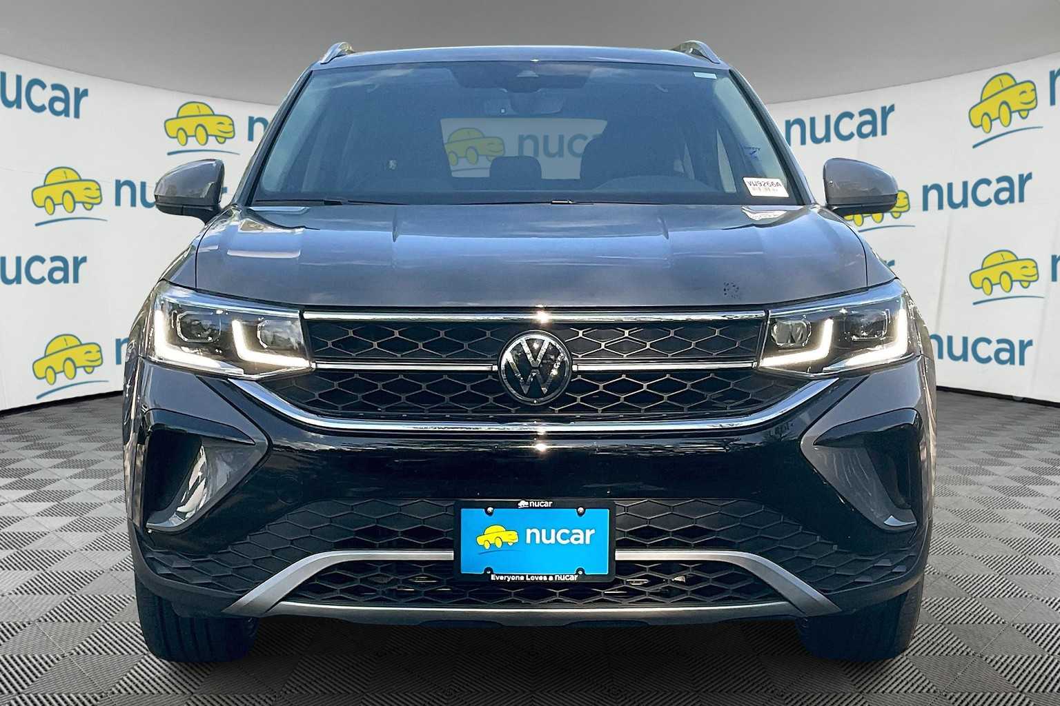 2023 Volkswagen Taos SEL - Photo 2