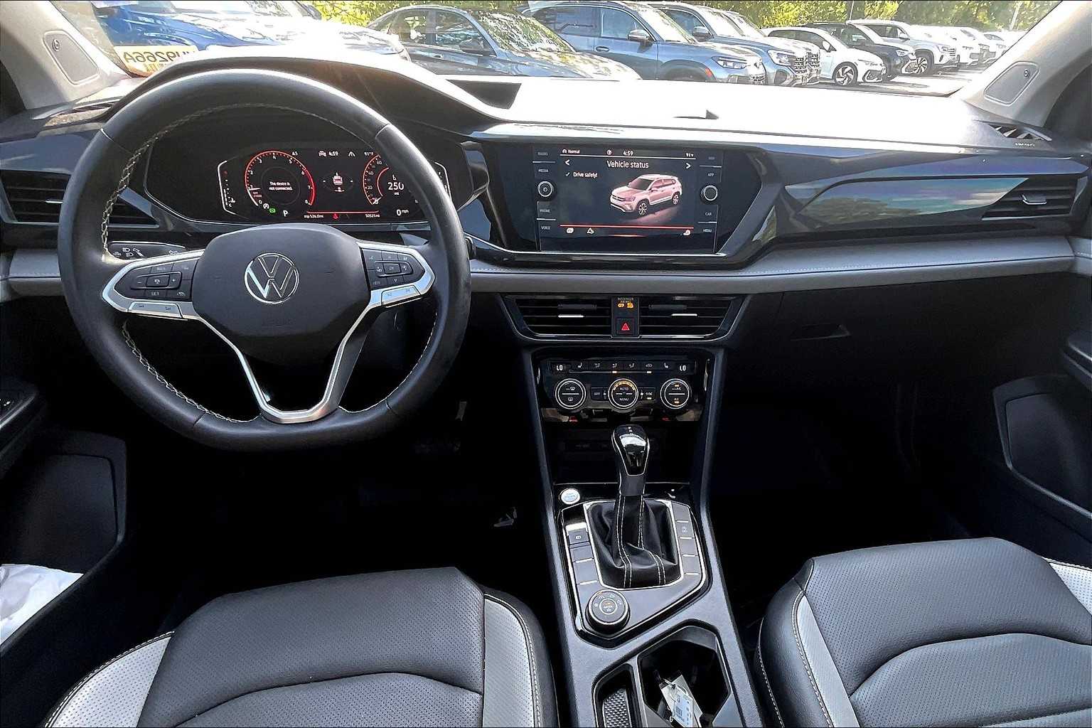 2023 Volkswagen Taos SEL - Photo 21