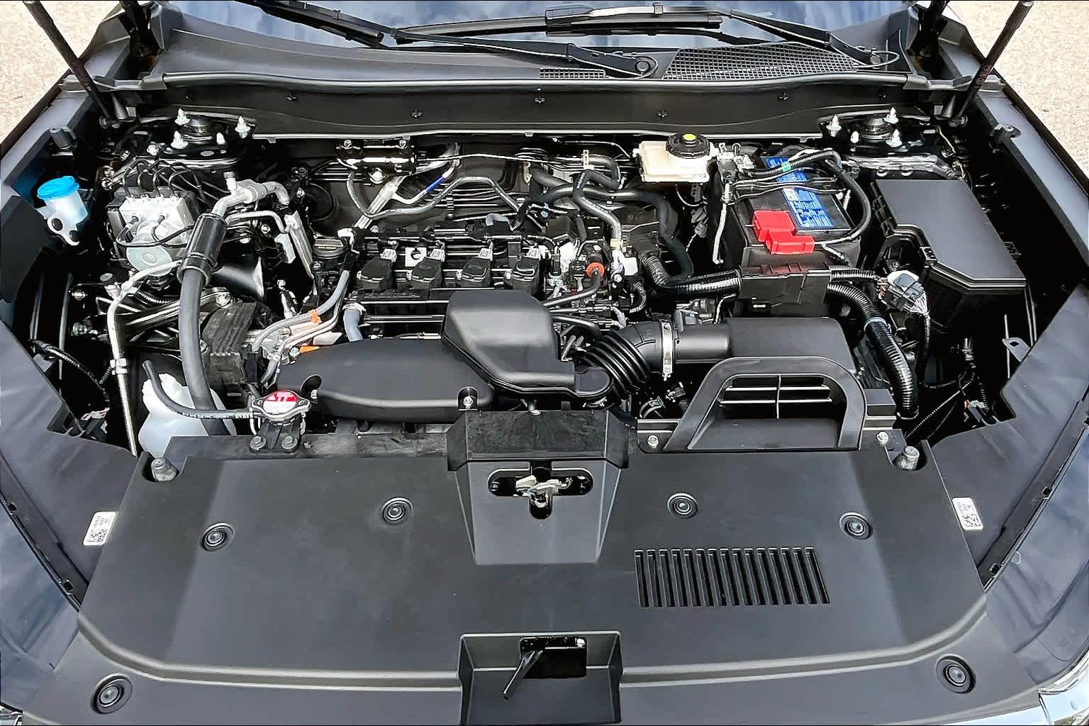 2025 Honda CR-V LX - Photo 16