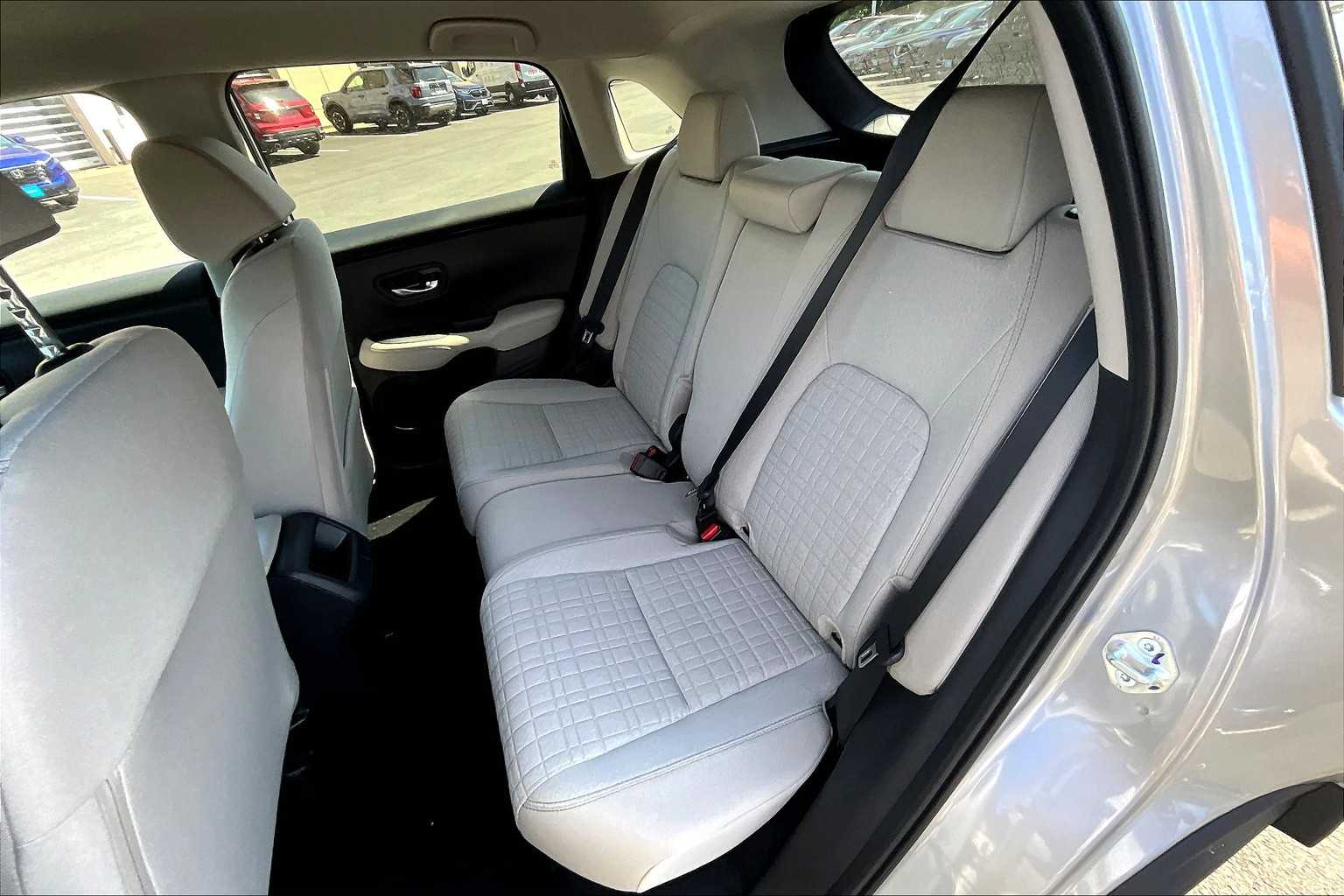 2026 Honda HR-V LX - Photo 15