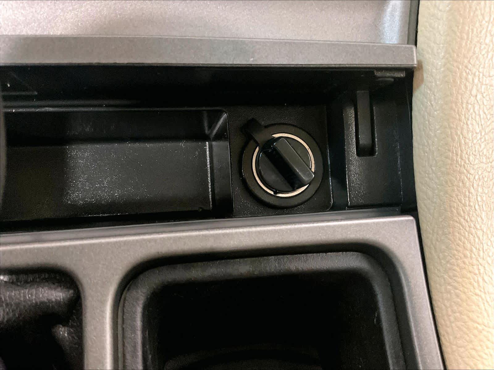 2019 Ford Taurus SE - Photo 26