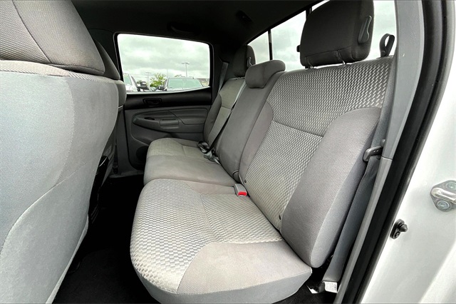 2015 Toyota Tacoma Base - Photo 14