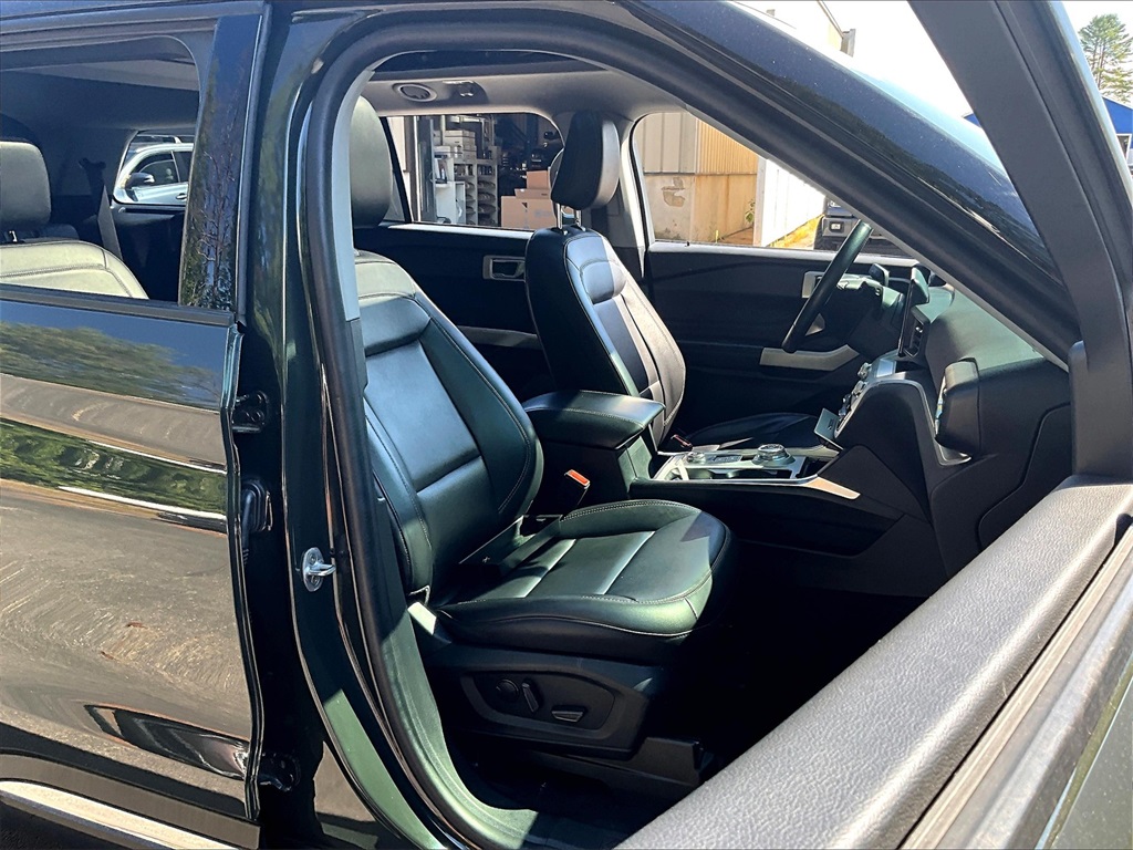 2022 Ford Explorer XLT - Photo 11