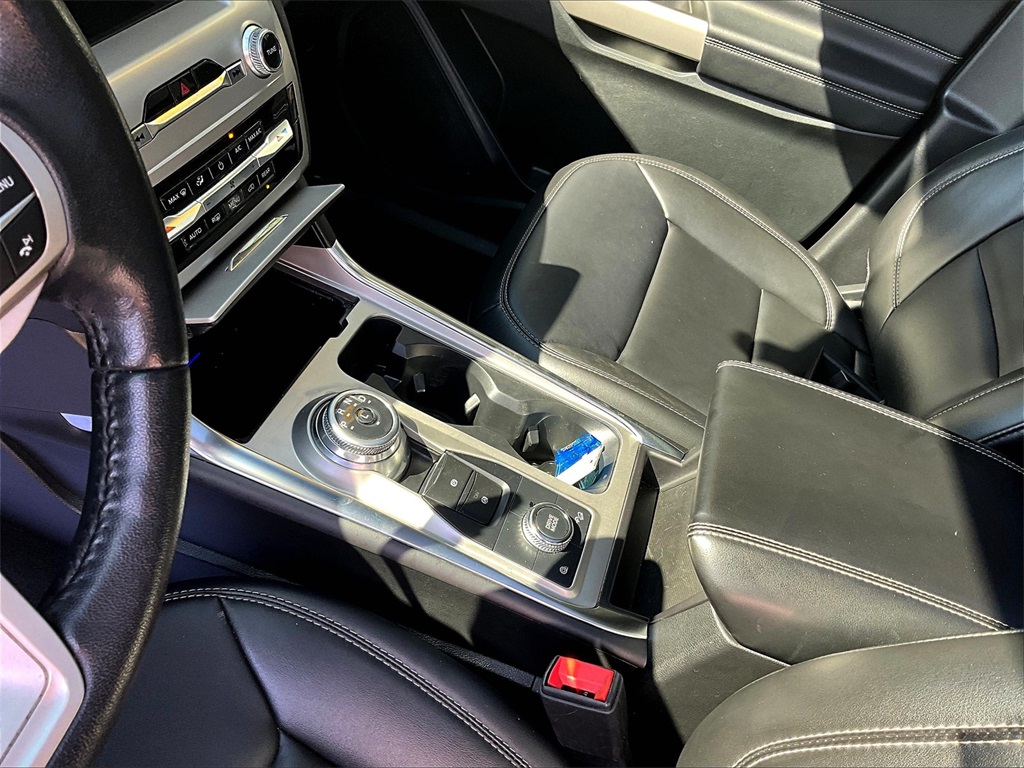 2022 Ford Explorer XLT - Photo 21