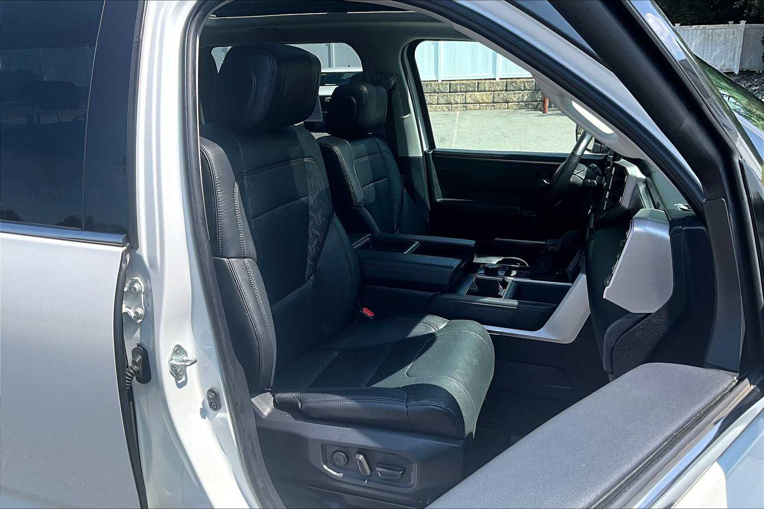 2023 Toyota Tundra Limited Hybrid - Photo 11