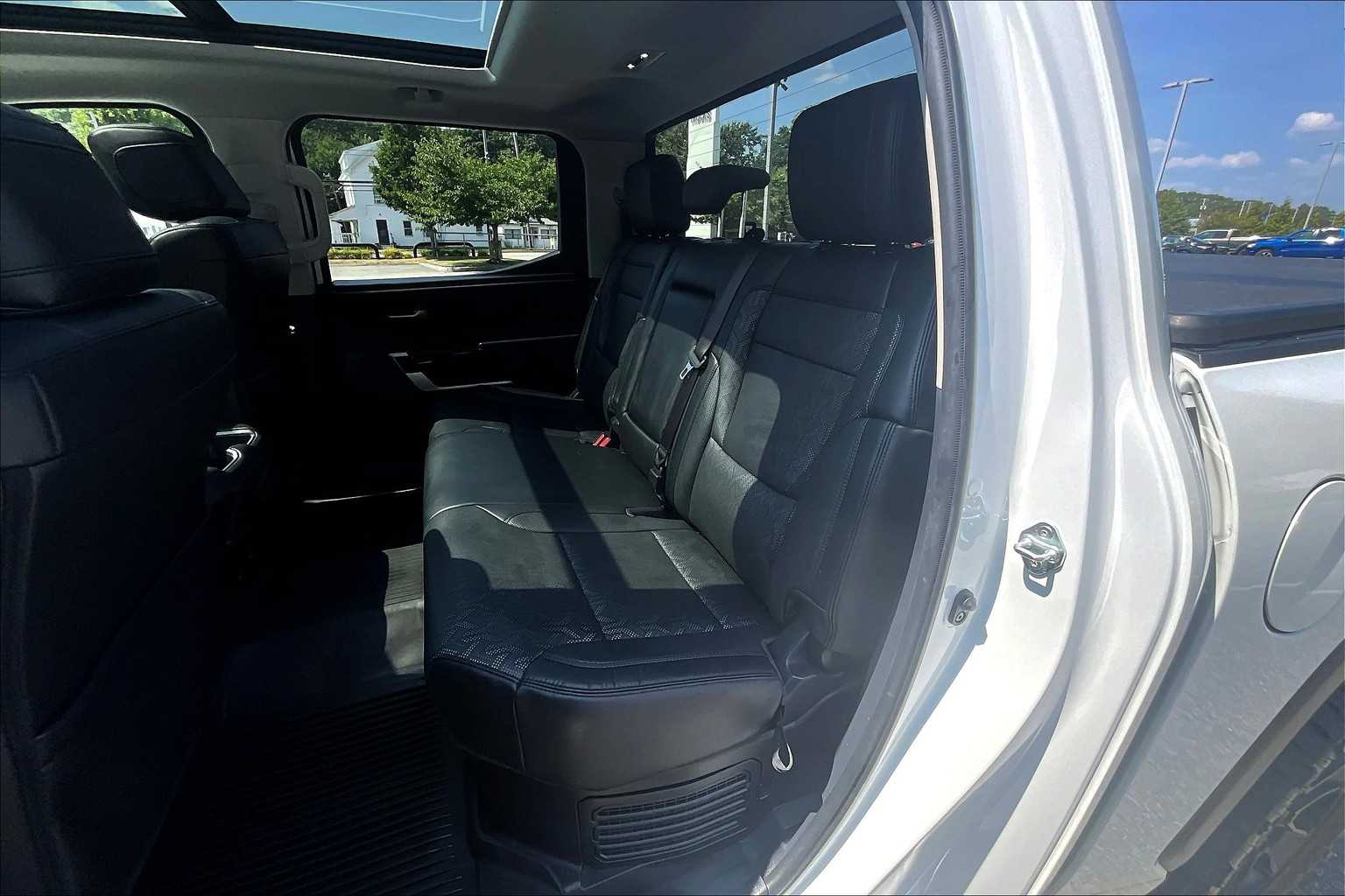 2023 Toyota Tundra Limited Hybrid - Photo 15