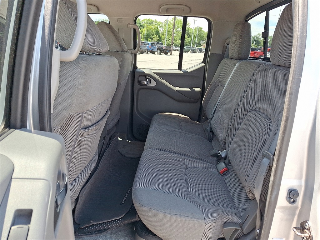 2016 Nissan Frontier  - Photo 10