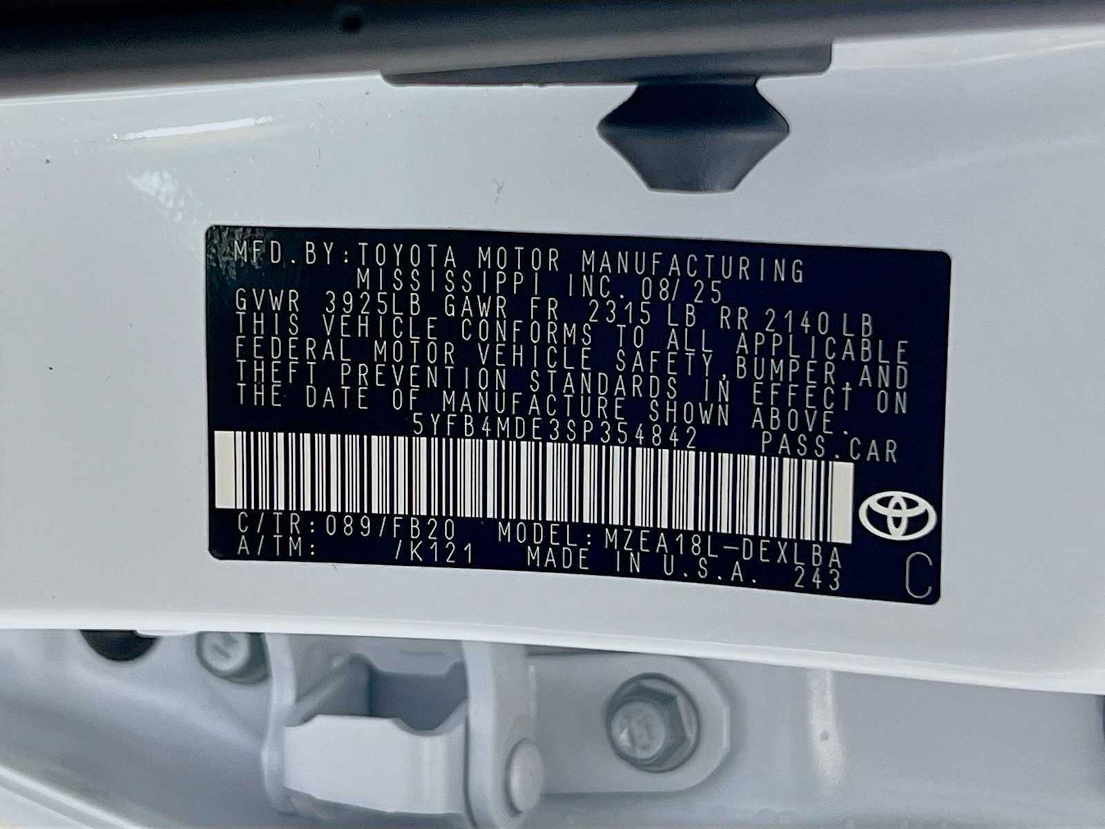 2025 Toyota Corolla LE - Photo 19