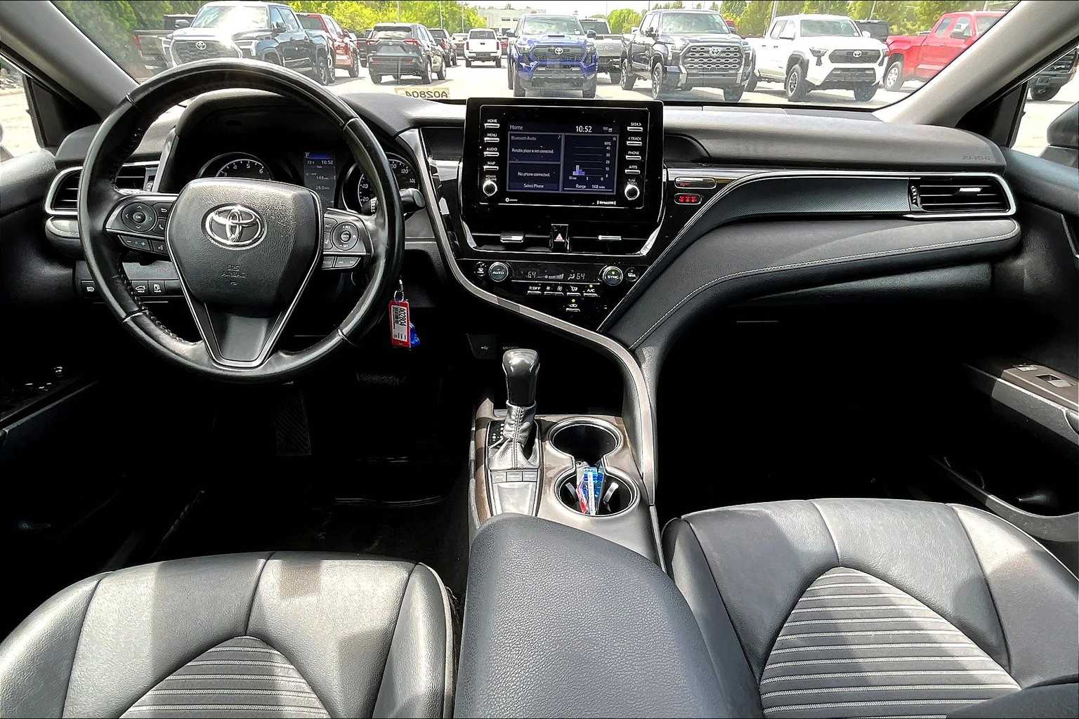 2023 Toyota Camry SE - Photo 21