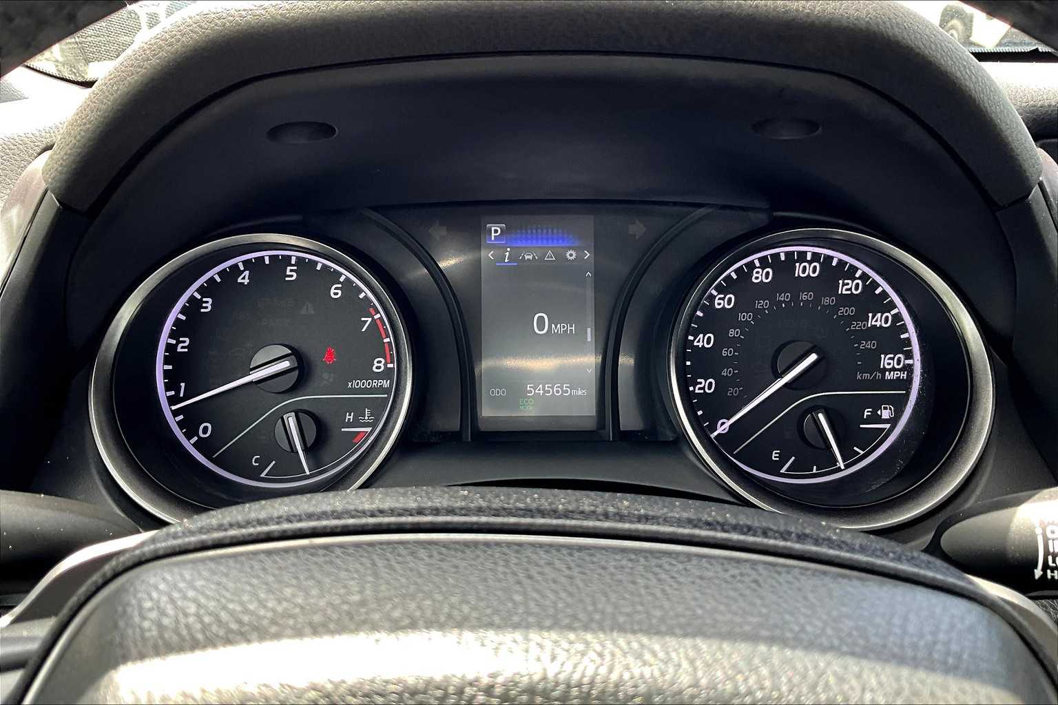 2023 Toyota Camry SE - Photo 25