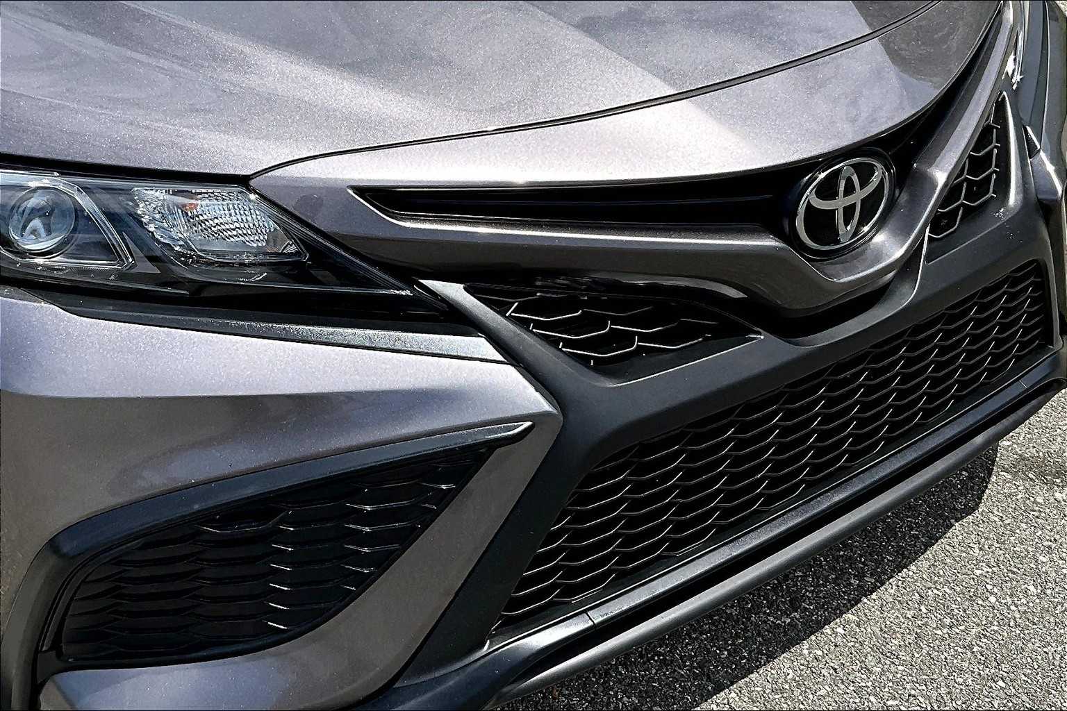 2023 Toyota Camry SE - Photo 31