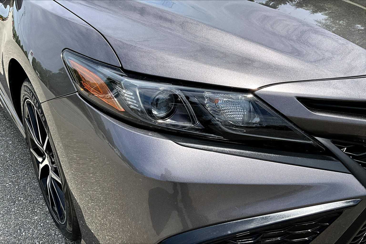 2023 Toyota Camry SE - Photo 32