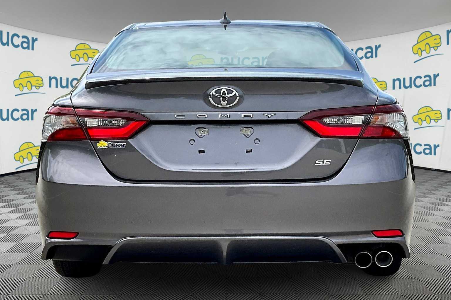 2023 Toyota Camry SE - Photo 5