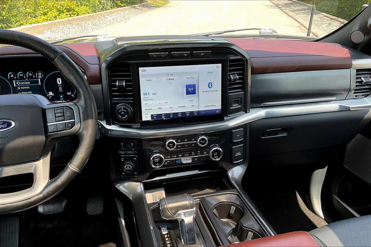 2021 Ford F-150 LARIAT - Photo 18