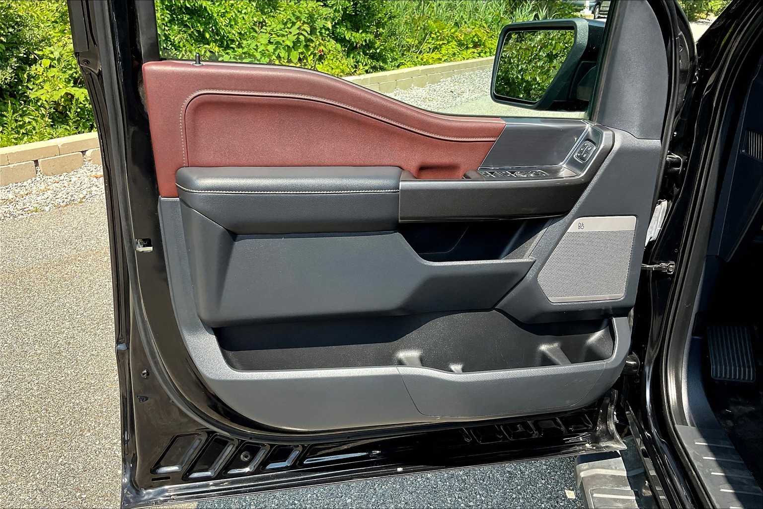 2021 Ford F-150 LARIAT - Photo 9