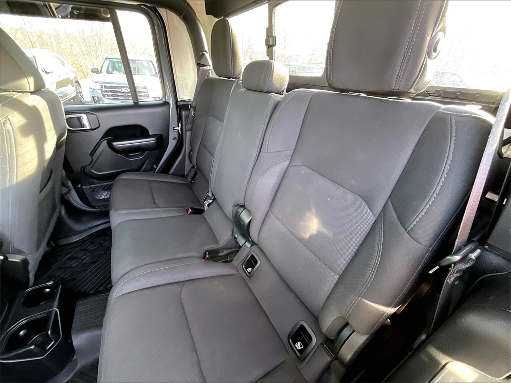 2020 Jeep Gladiator Sport - Photo 14