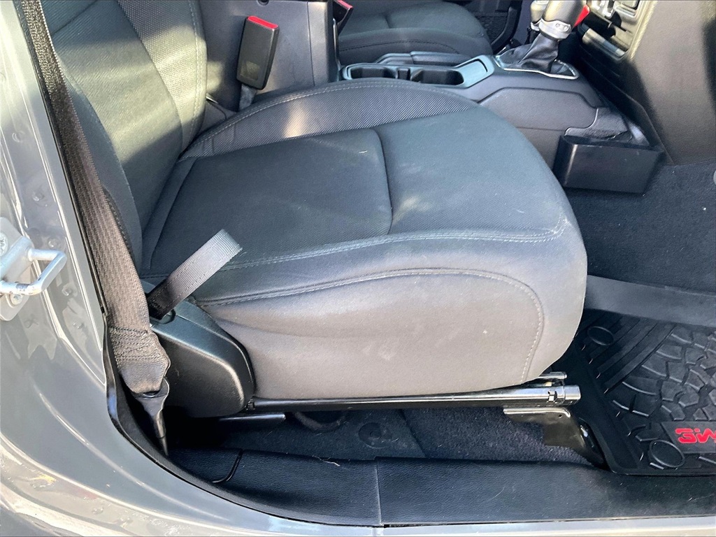 2020 Jeep Gladiator Sport - Photo 36