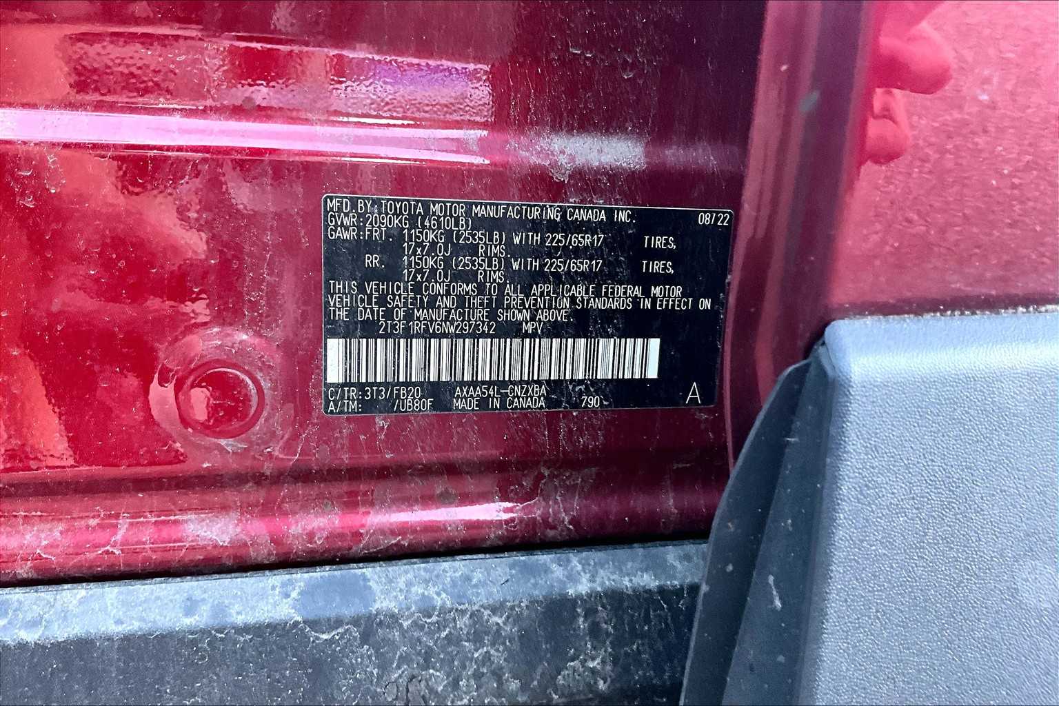 2022 Toyota RAV4 LE - Photo 6