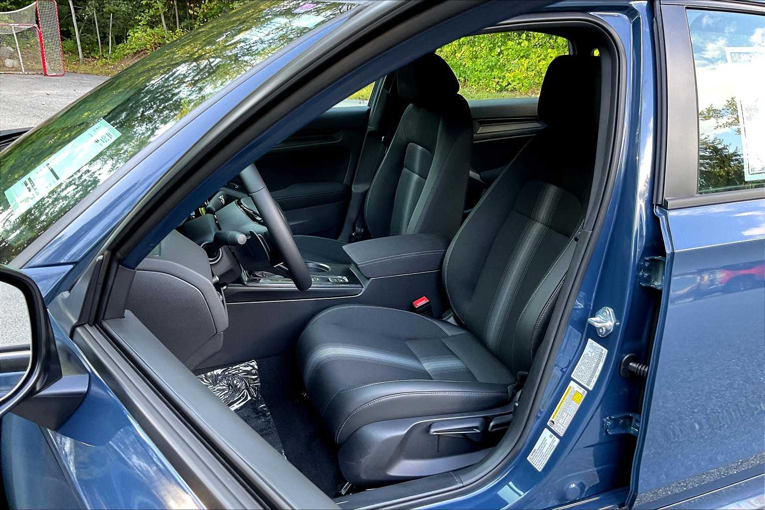 2026 Honda Civic Sport - Photo 11
