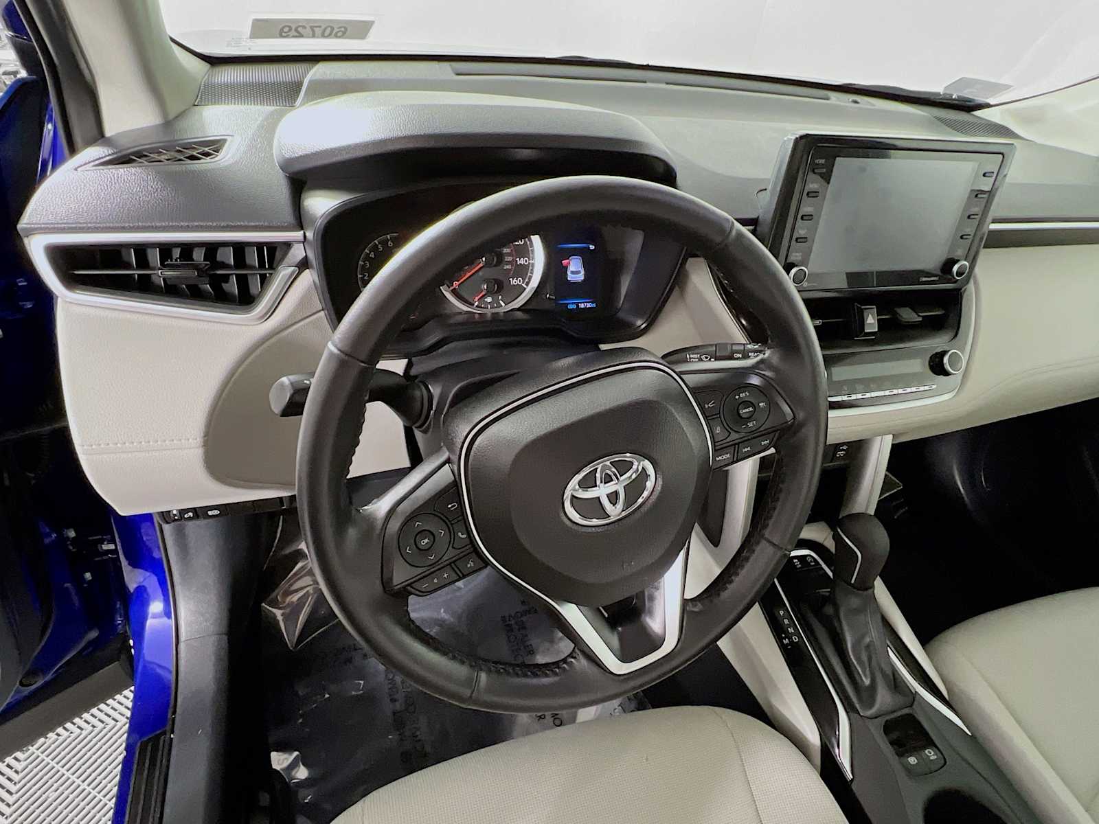 2022 Toyota Corolla Cross LE - Photo 11